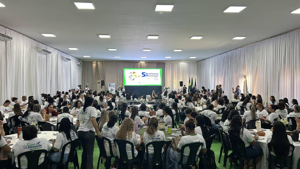 5° Seminário Alfabetiza Juína fortalece práticas pedagógicas