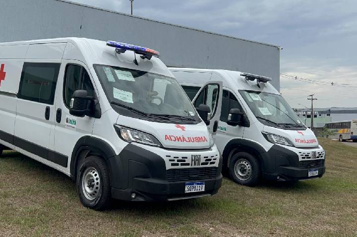 Juína recebe duas novas ambulâncias para reforçar atendimento e transporte de pacientes