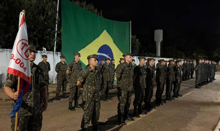 Tiro de guerra de Juína realiza solenidade em comemoração ao Dia do Exército