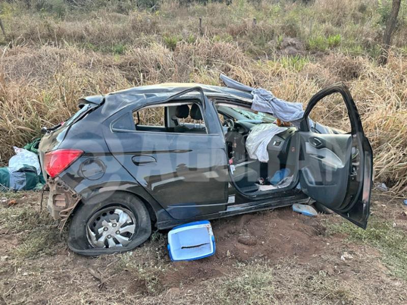 Duas pessoas morrem e três ficam feridas em capotamento na BR-163 em Rondonópolis