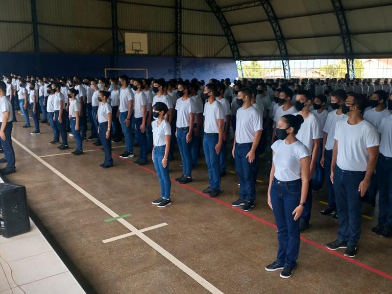 ESCOLA TIRADENTES DE JUÍNA ABRE INSCRIÇÕES PARA NOVOS ALUNOS