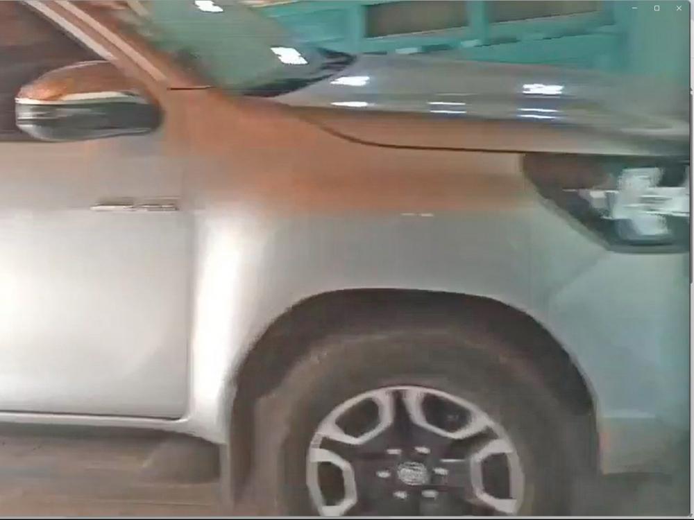 Bandidos armados invadem fazenda em Brasnorte, fazem proprietário refém e roubam caminhonete Hilux