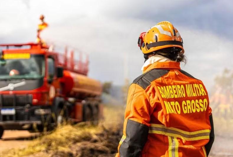 MAIS DE 60 FOCOS DE INCÊNDIO ATIVOS EM MATO GROSSO AMEAÇAM TERRAS INDÍGENAS