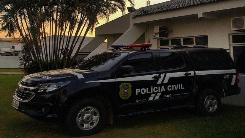 Polícia Civil desarticula ponto de venda de drogas e prende uma jovem em flagrante