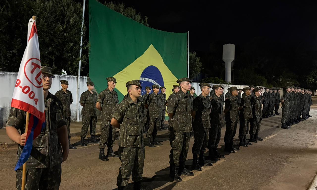 Tiro de guerra de Juína realiza solenidade em comemoração ao Dia do Exército