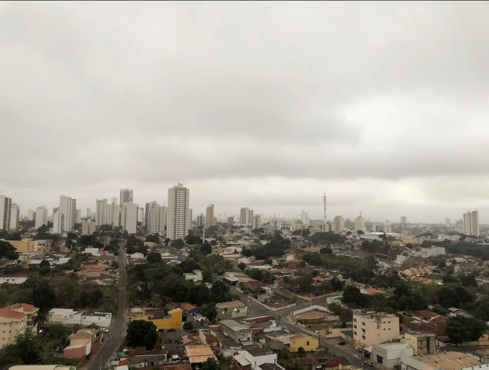 FRENTE FRIA CHEGA A MATO GROSSO E CUIABÁ TERÁ QUEDA NAS TEMPERATURAS
